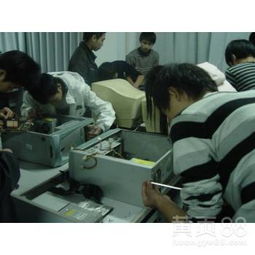 掌握核心技能，成就專業(yè)未來 上海計(jì)算機(jī)維修與組裝組網(wǎng)培訓(xùn)全攻略